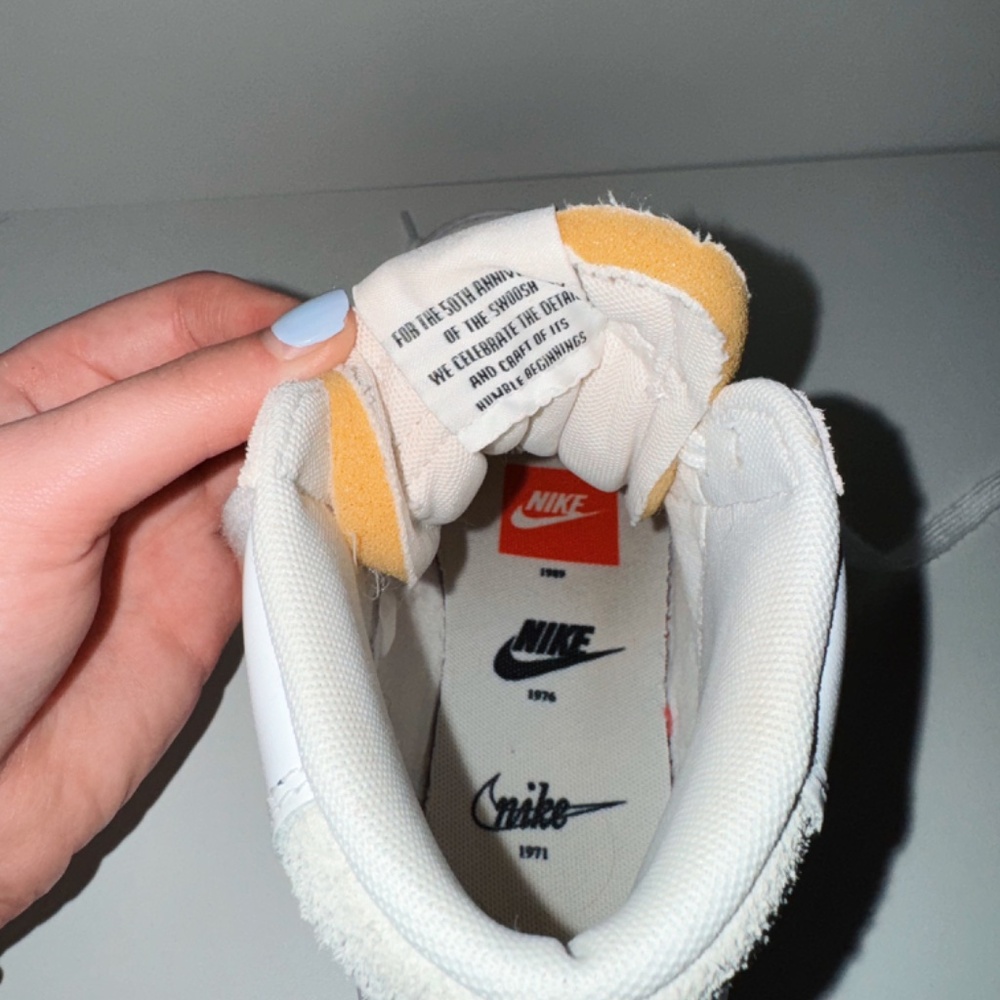 Nike Blazer Mid 77 SE - Picture 4 of 12